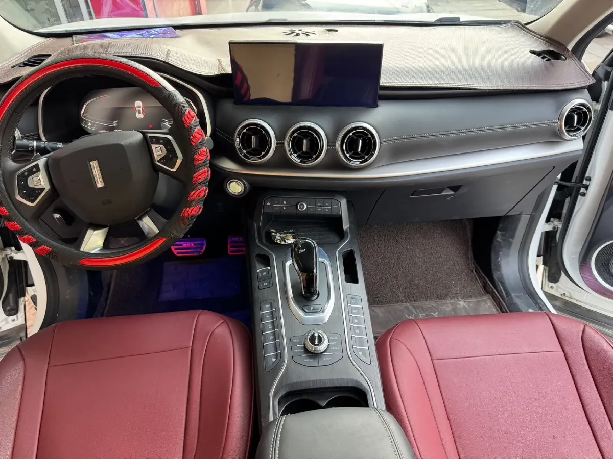 2021 WEY VV6 2.0T 227HP L4 7DCT,autocango,china used car exporter,china ev exporter,chinese used car exporter,chinese used ev exporter