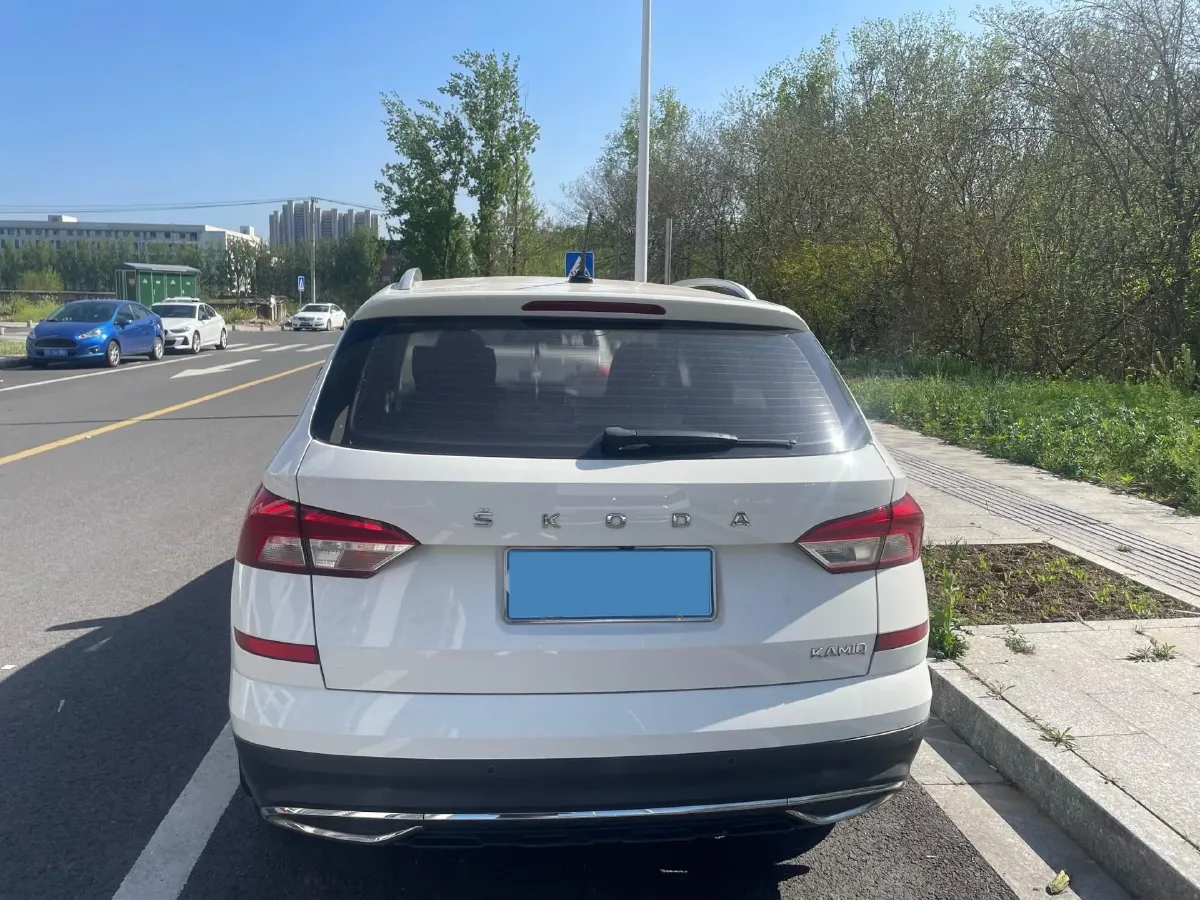 2020 Skoda Kamiq 1.5L 112HP L4 6AT,autocango,china used car exporter,china ev exporter,chinese used car exporter,chinese used ev exporter