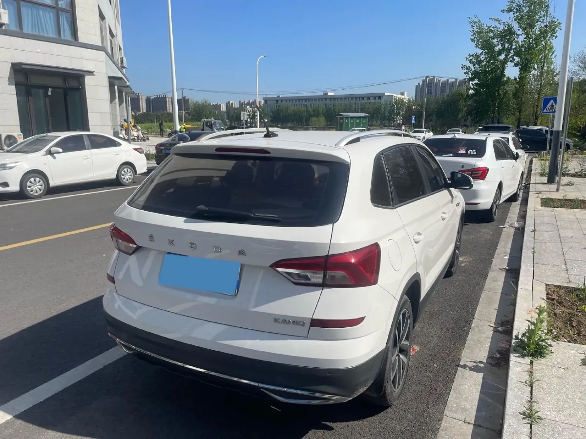 2020 Skoda Kamiq 1.5L 112HP L4 6AT,autocango,china used car exporter,china ev exporter,chinese used car exporter,chinese used ev exporter