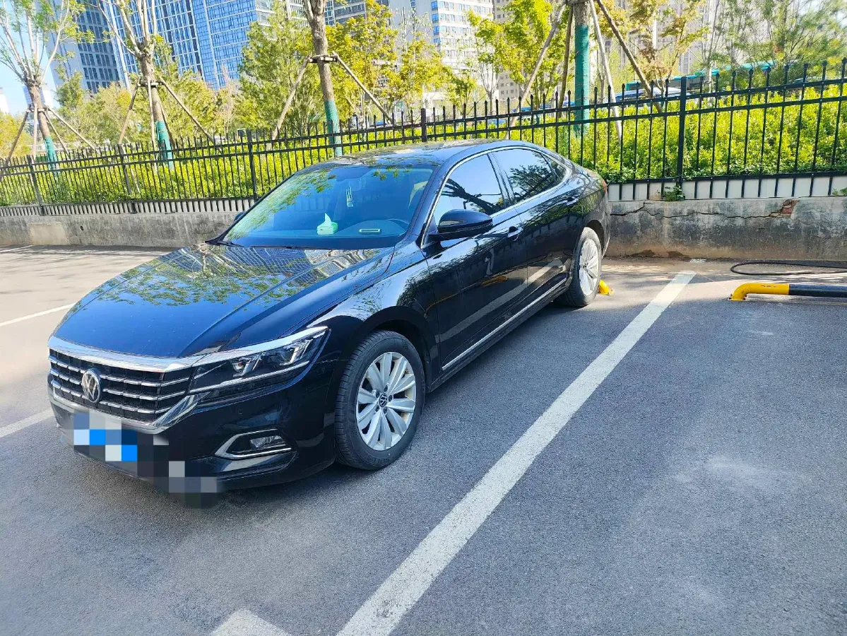 2020 Volkswagen Passat 2.0T 186HP L4 7DCT,autocango,china used car exporter,china ev exporter,chinese used car exporter,chinese used ev exporter