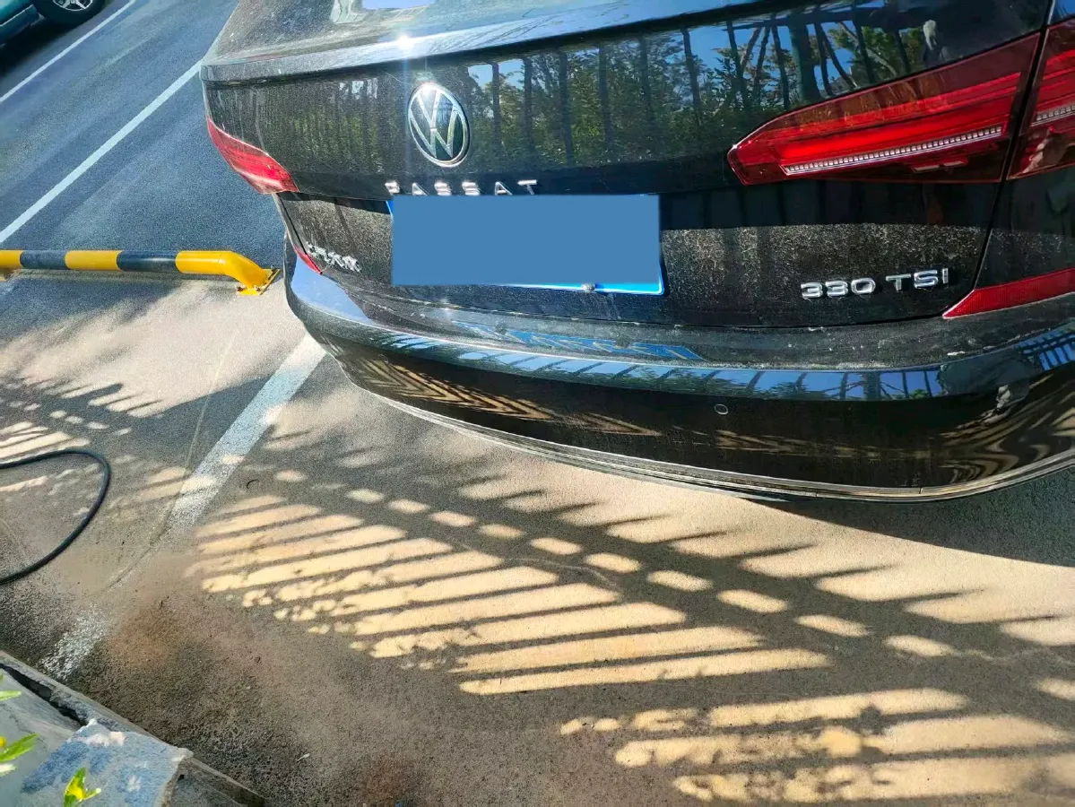 2020 Volkswagen Passat 2.0T 186HP L4 7DCT,autocango,china used car exporter,china ev exporter,chinese used car exporter,chinese used ev exporter