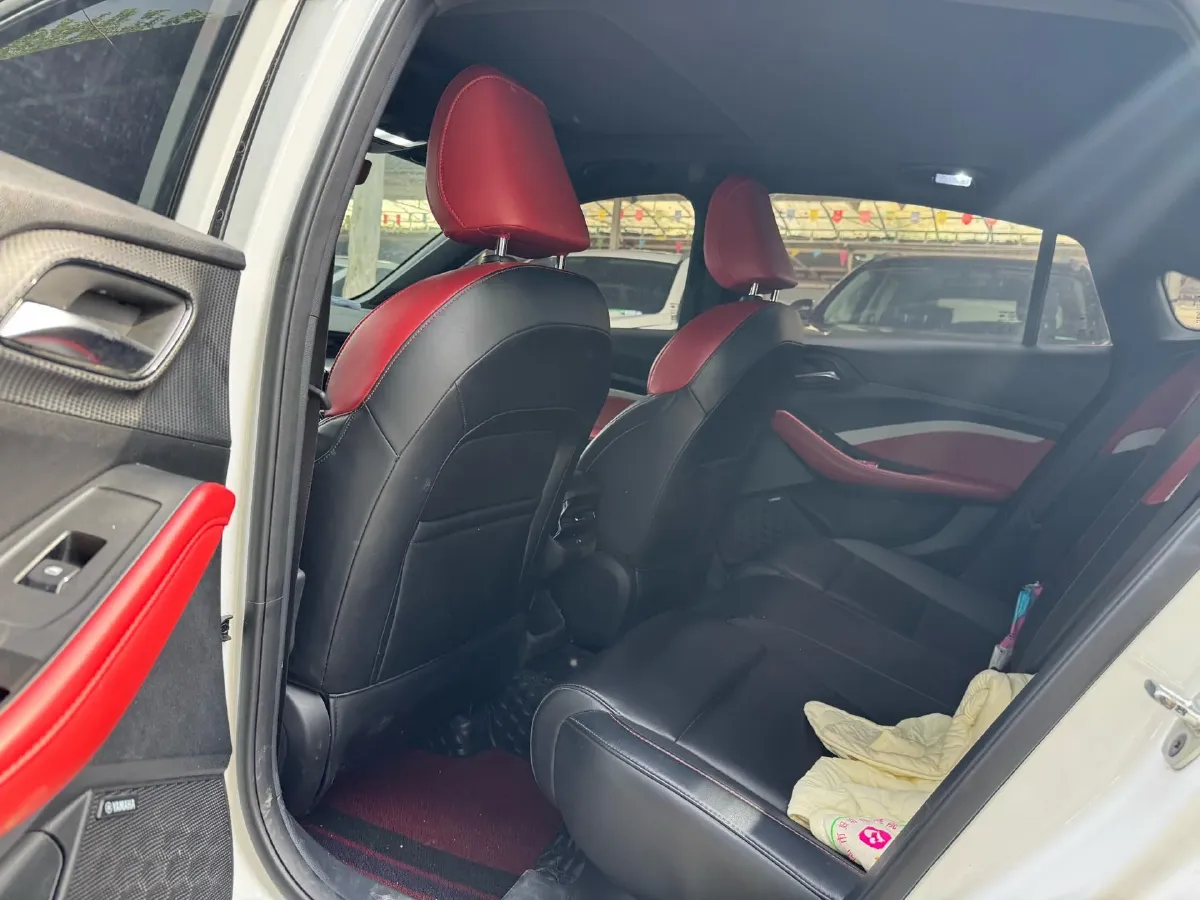 2021 MG 5 1.5T 173HP L4 7DCT,autocango,china used car exporter,china ev exporter,chinese used car exporter,chinese used ev exporter