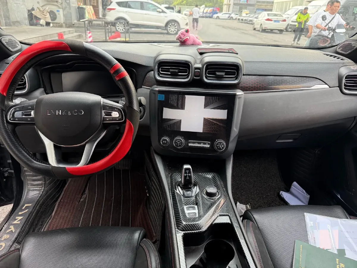 2019 LYNK&CO 01 2.0T 190HP L4 6AT,autocango,china used car exporter,china ev exporter,chinese used car exporter,chinese used ev exporter