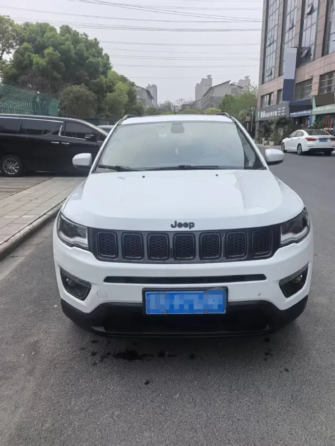 2020 Jeep Compass 1.3T 173HP L4 7DCT,autocango,china used car exporter,china ev exporter,chinese used car exporter,chinese used ev exporter