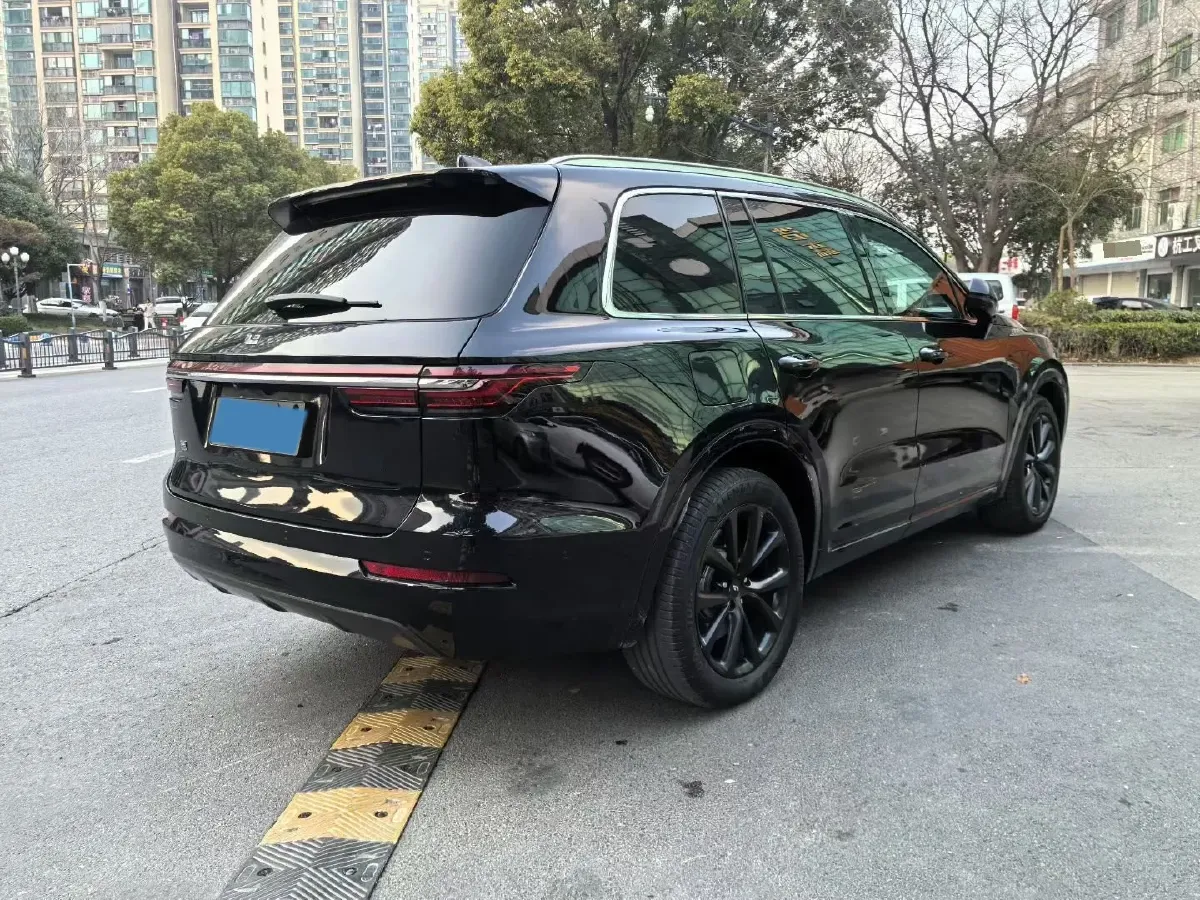 2021 Li ONE Range Extended 131HP REEV 40.5KWH,autocango,china used car exporter,china ev exporter,chinese used car exporter,chinese used ev exporter