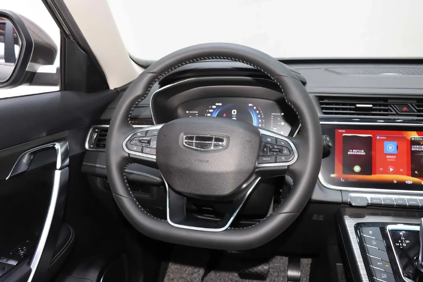 2020 Geely Azkarra 1.8T 184HP L4 7DCT,autocango,china used car exporter,china ev exporter,chinese used car exporter,chinese used ev exporter