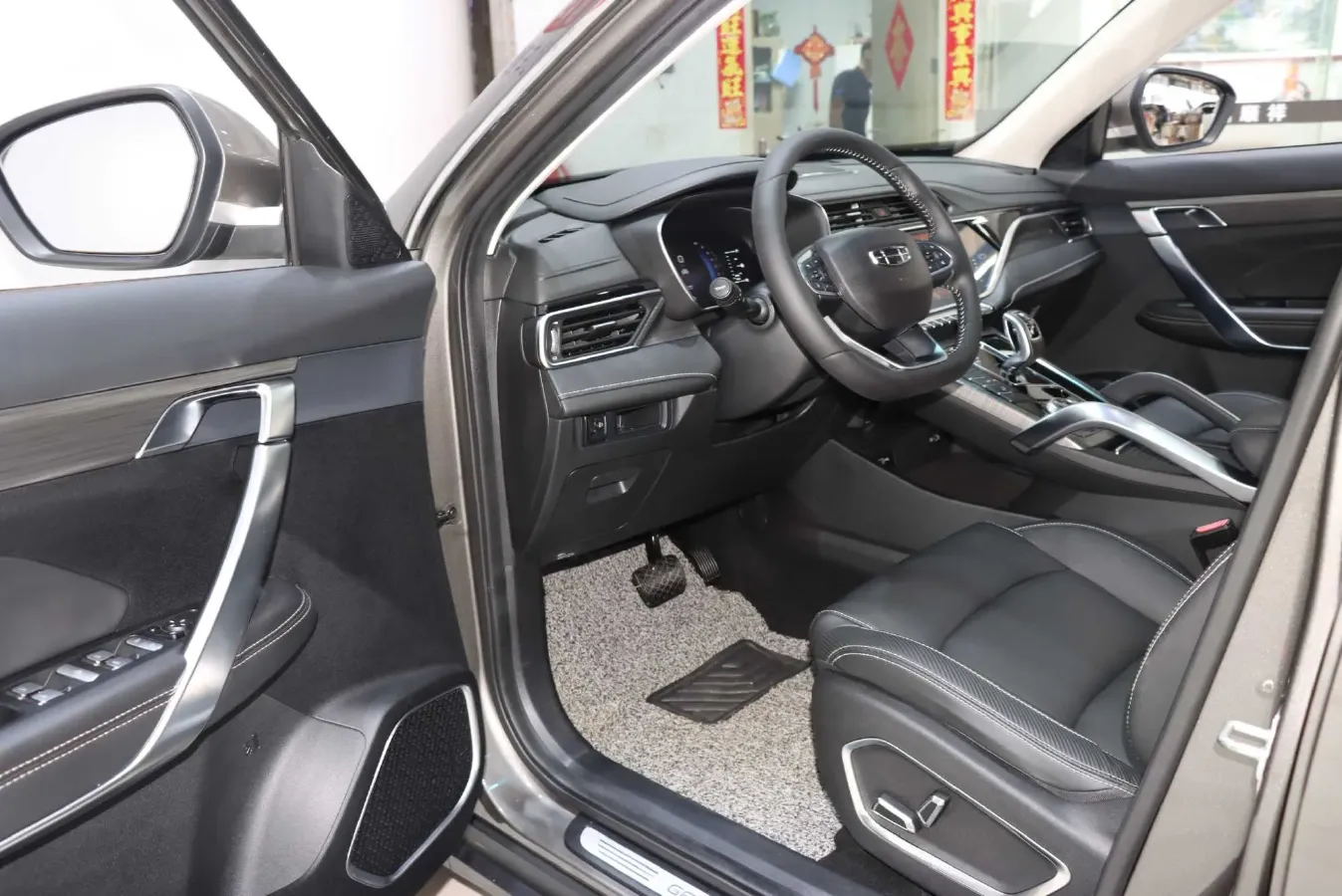 2020 Geely Azkarra 1.8T 184HP L4 7DCT,autocango,china used car exporter,china ev exporter,chinese used car exporter,chinese used ev exporter