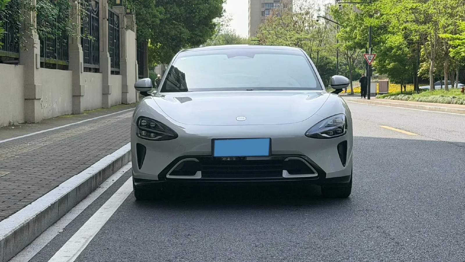 2024 MI SU7 BEV 73.6KWH,autocango,china used car exporter,china ev exporter,chinese used car exporter,chinese used ev exporter