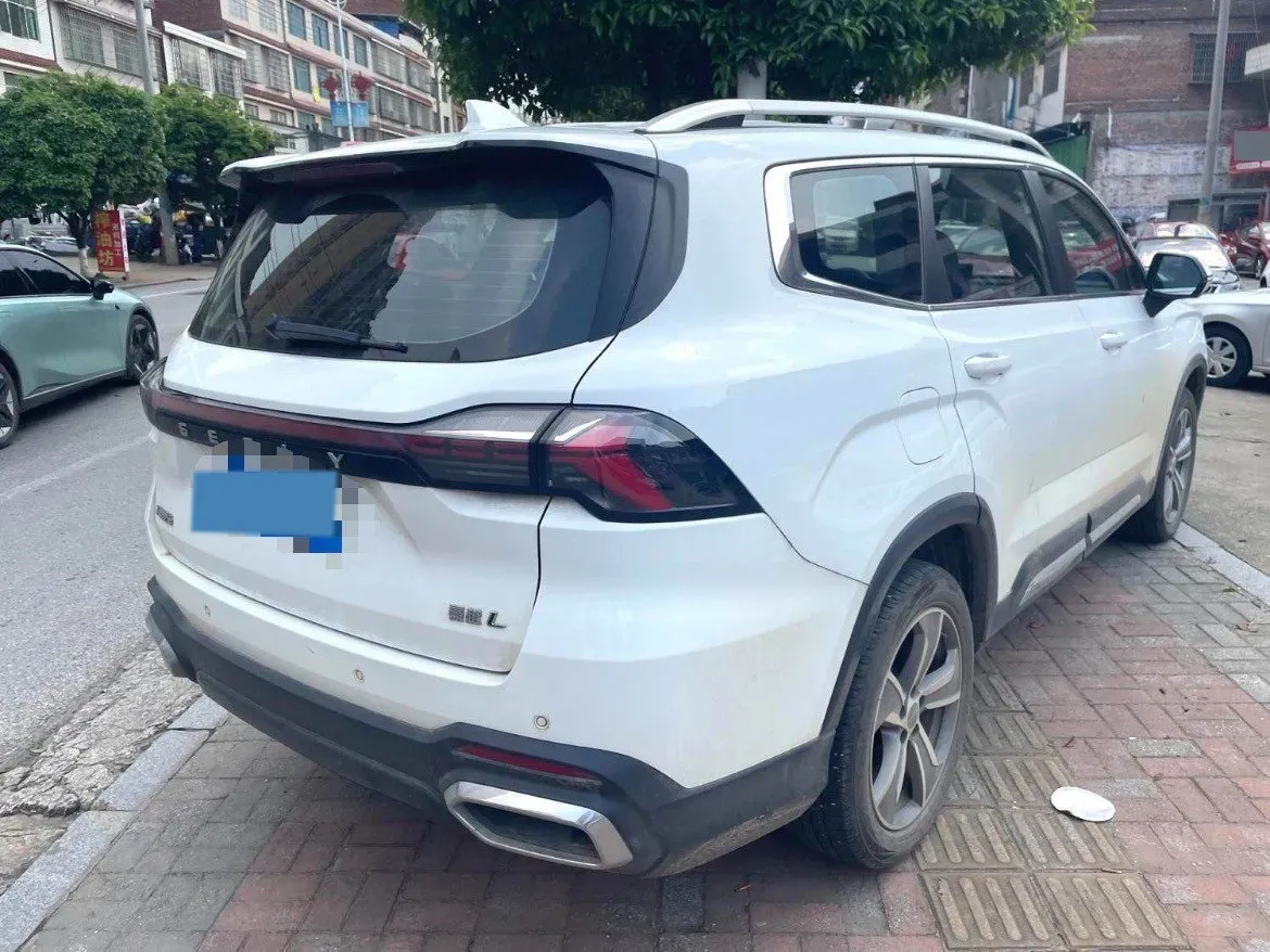 2024 Geely Okavango L 2.0T 218HP L4 7DCT,autocango,china used car exporter,china ev exporter,chinese used car exporter,chinese used ev exporter