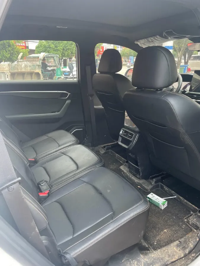 2024 Geely Okavango L 2.0T 218HP L4 7DCT,autocango,china used car exporter,china ev exporter,chinese used car exporter,chinese used ev exporter