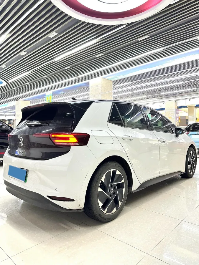 2024 Volkswagen ID.3 BEV 52.8KWH,autocango,china used car exporter,china ev exporter,chinese used car exporter,chinese used ev exporter
