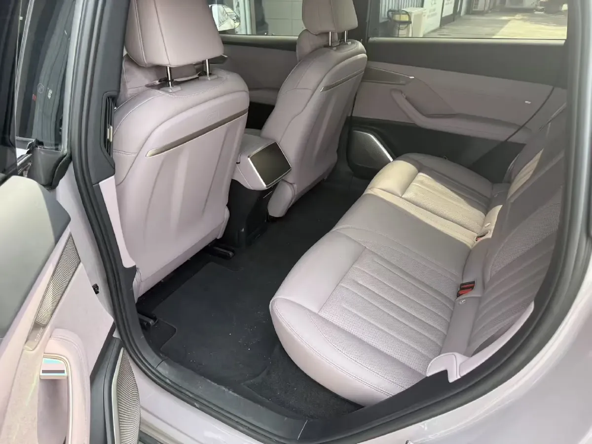 2025 ONVO L60 BEV,autocango,china used car exporter,china ev exporter,chinese used car exporter,chinese used ev exporter