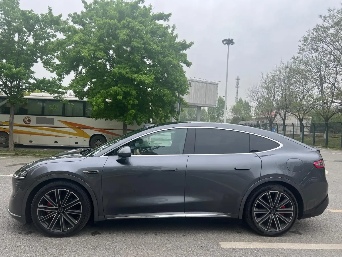 2025 Luxeed R7 REEV 156HP REEV,autocango,china used car exporter,china ev exporter,chinese used car exporter,chinese used ev exporter