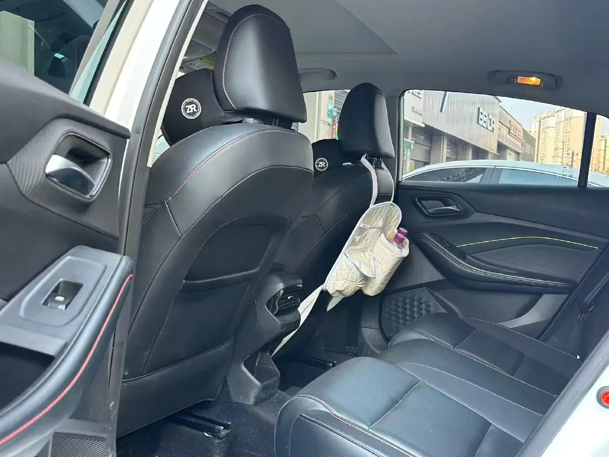 2022 MG 5 1.5T 173HP L4 7DCT,autocango,china used car exporter,china ev exporter,chinese used car exporter,chinese used ev exporter