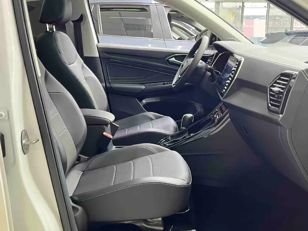 2022 Jetta VS7 1.4T 150HP L4 6AT,autocango,china used car exporter,china ev exporter,chinese used car exporter,chinese used ev exporter