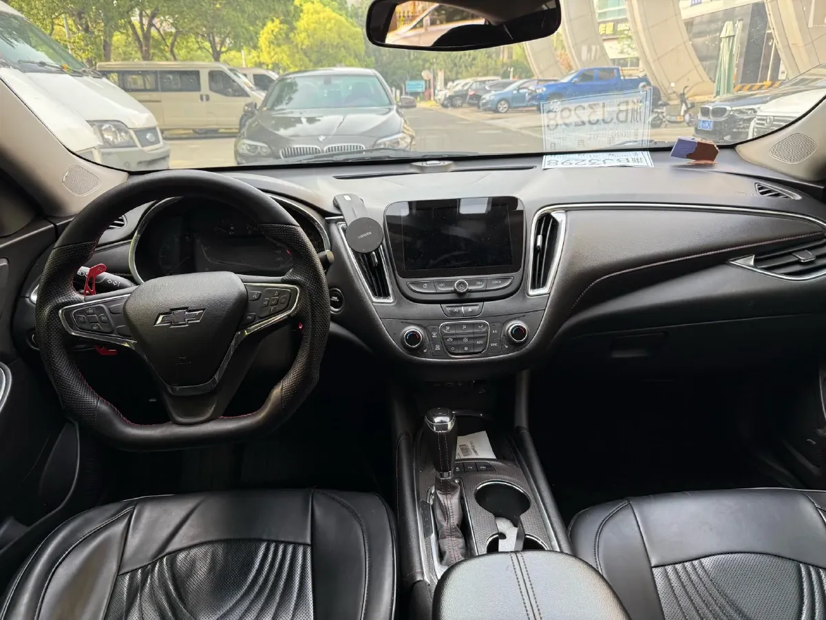 2019 Chevrolet Malibu XL 2.0T 241HP L4 9AT,autocango,china used car exporter,china ev exporter,chinese used car exporter,chinese used ev exporter
