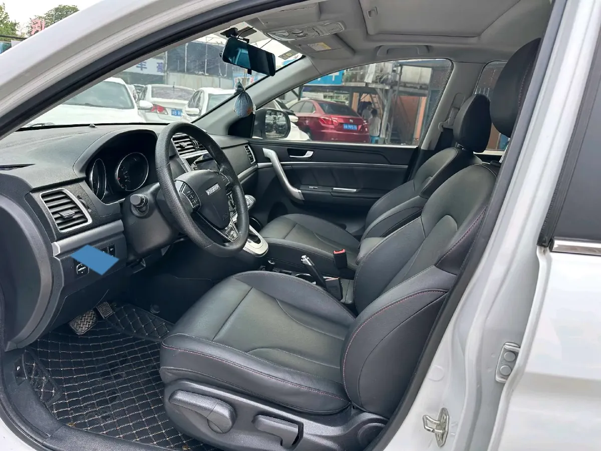 2019 Haval M6 1.5T 150HP L4 7DCT,autocango,china used car exporter,china ev exporter,chinese used car exporter,chinese used ev exporter