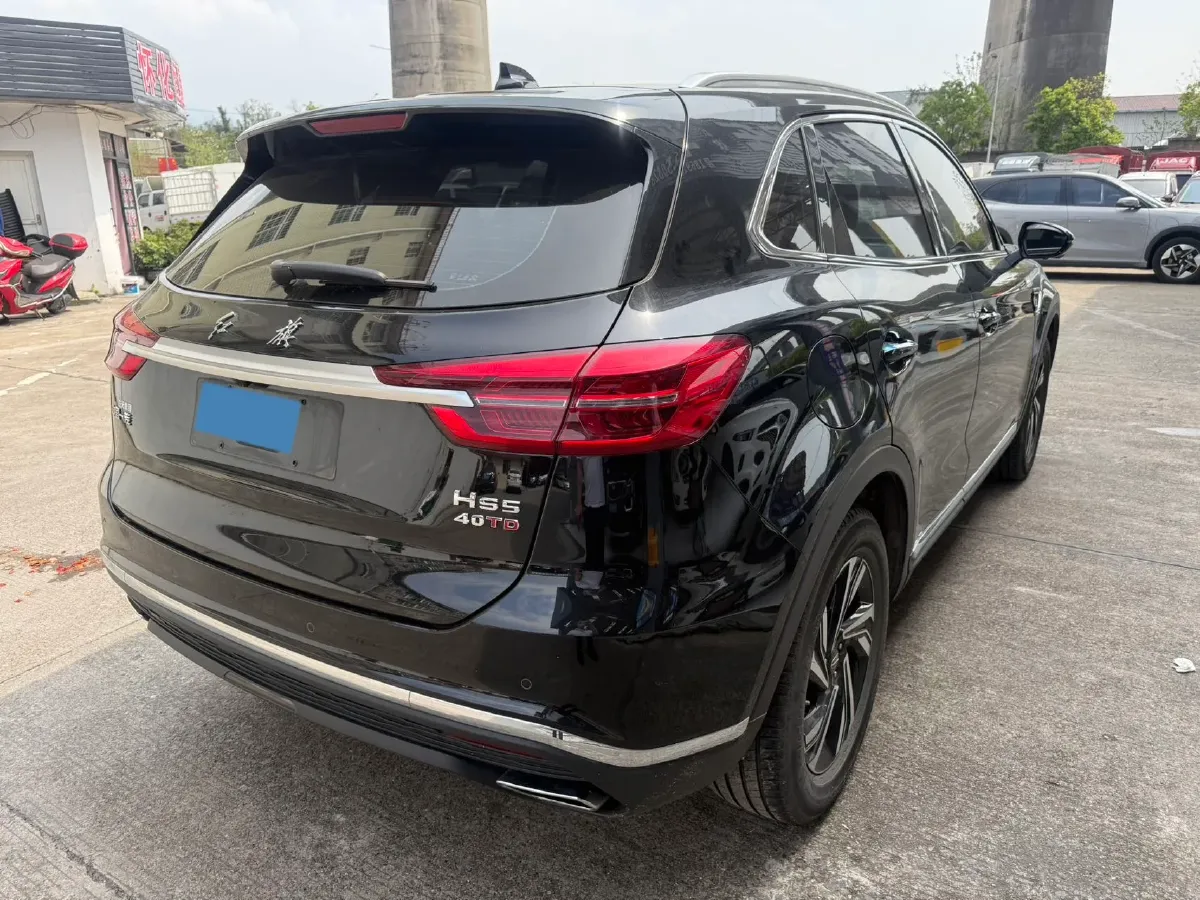 2022 HongQi HS5 2.0T 224HP L4 6AT,autocango,china used car exporter,china ev exporter,chinese used car exporter,chinese used ev exporter