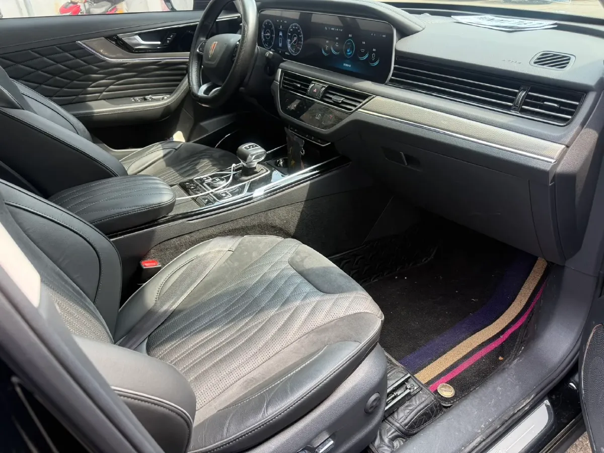 2022 HongQi HS5 2.0T 224HP L4 6AT,autocango,china used car exporter,china ev exporter,chinese used car exporter,chinese used ev exporter