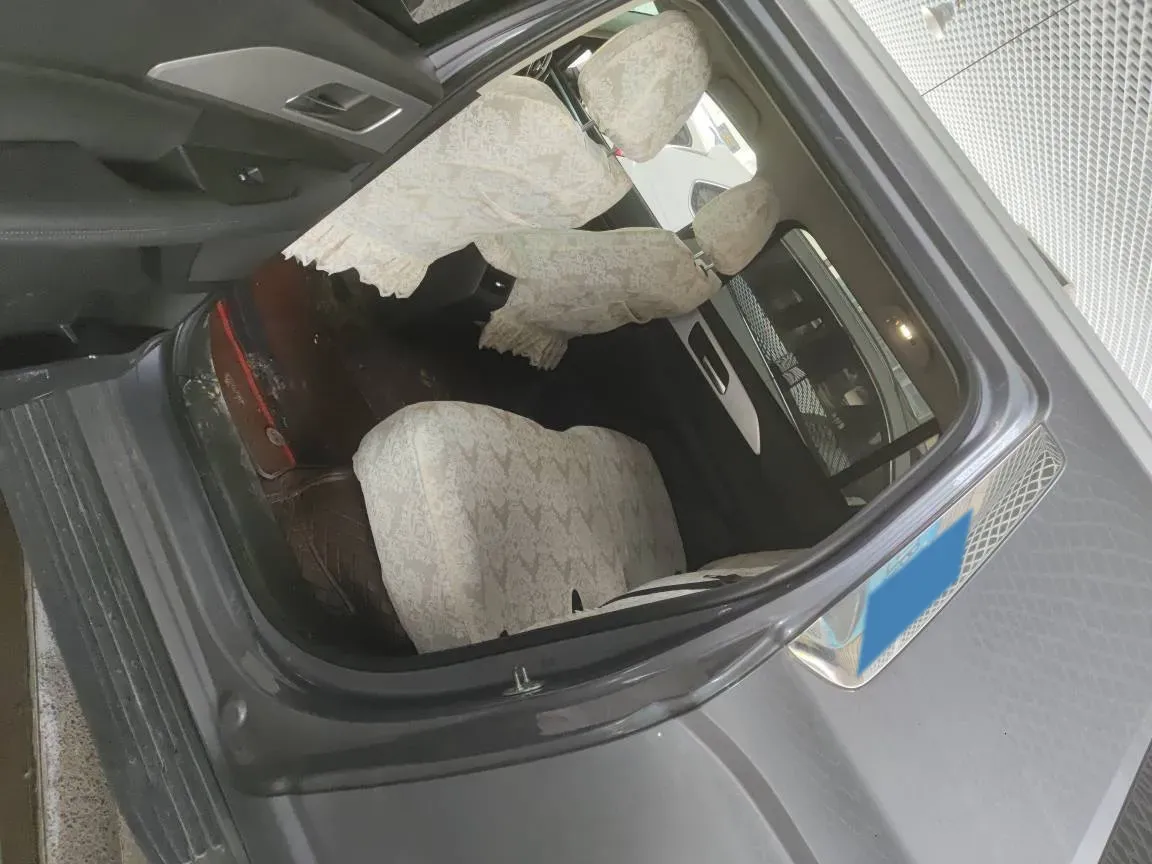 2023 Haval H5 2.0T 224HP L4 8AT,autocango,china used car exporter,china ev exporter,chinese used car exporter,chinese used ev exporter