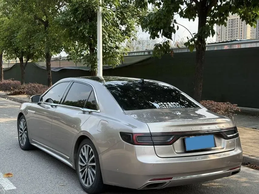 2019 Lincoln Continental 2.0T 261HP L4 6AT,autocango,china used car exporter,china ev exporter,chinese used car exporter,chinese used ev exporter