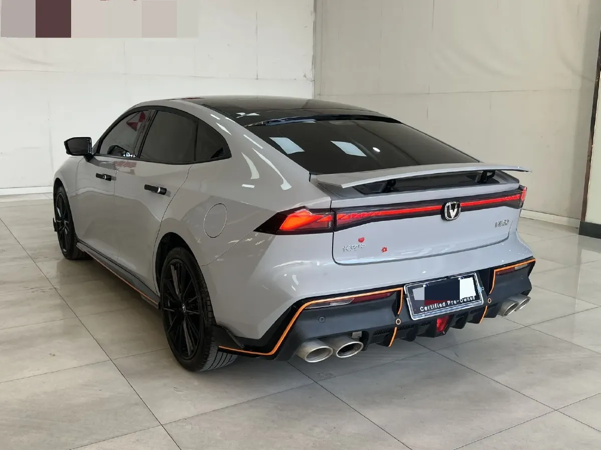 2025 ChangAn UNI-V 1.5T 192HP L4 7DCT,autocango,china used car exporter,china ev exporter,chinese used car exporter,chinese used ev exporter