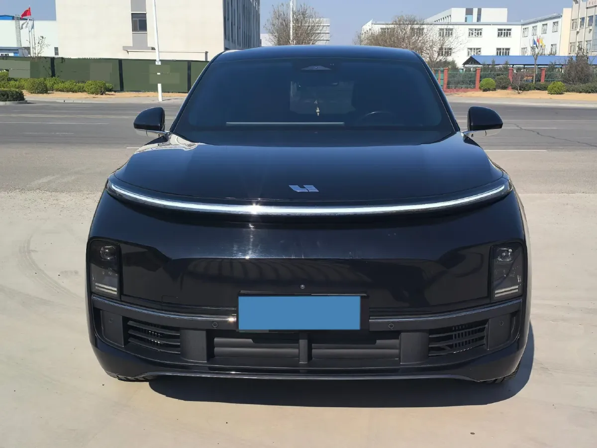 2023 Li L9 Range Extended 154HP REEV 42.6KWH,autocango,china used car exporter,china ev exporter,chinese used car exporter,chinese used ev exporter