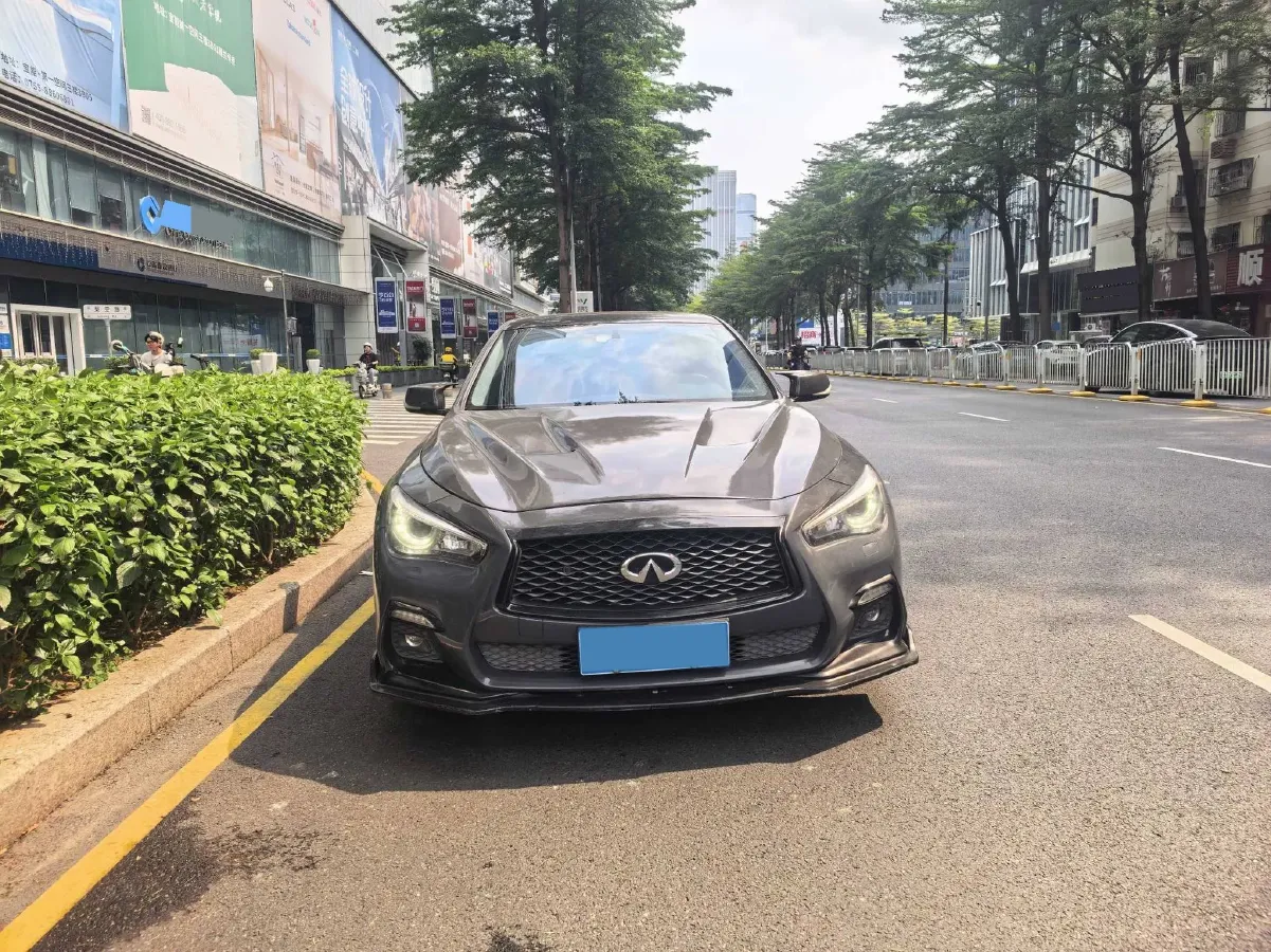 2018 Jeep Grand Commander 2.0T 265HP L4 9AT,autocango,china used car exporter,china ev exporter,chinese used car exporter,chinese used ev exporter