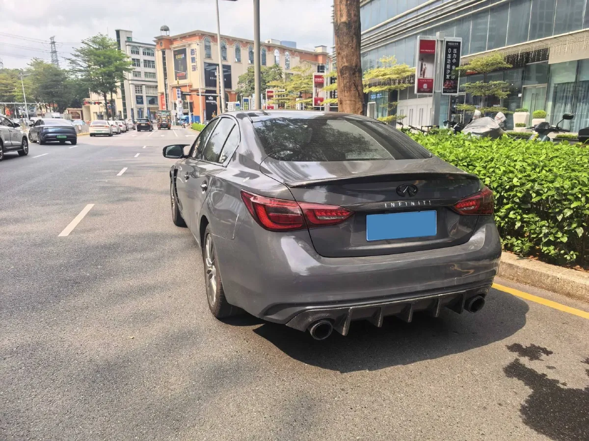 2018 Jeep Grand Commander 2.0T 265HP L4 9AT,autocango,china used car exporter,china ev exporter,chinese used car exporter,chinese used ev exporter