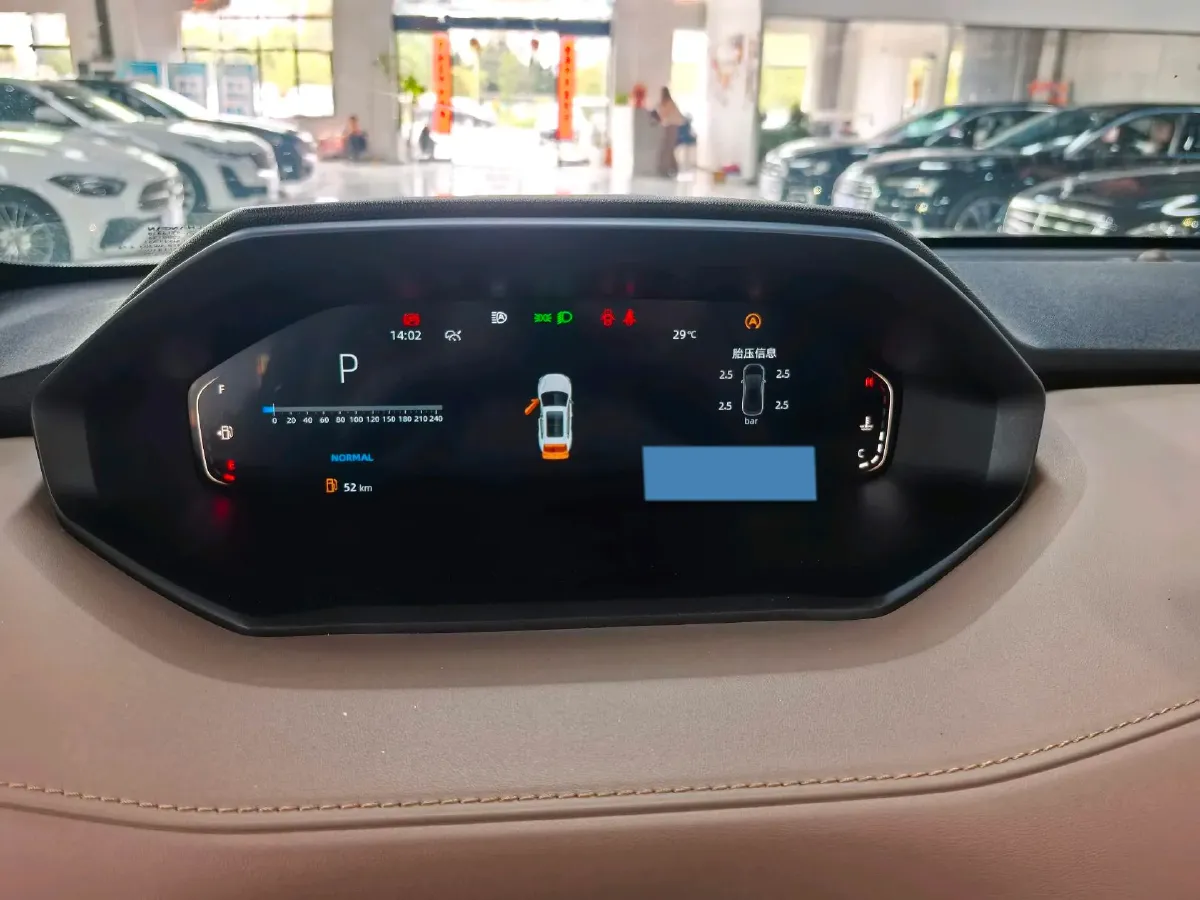 2022 ChangAn Oshan X7 Plus 1.5T 188HP L4 7DCT,autocango,china used car exporter,china ev exporter,chinese used car exporter,chinese used ev exporter