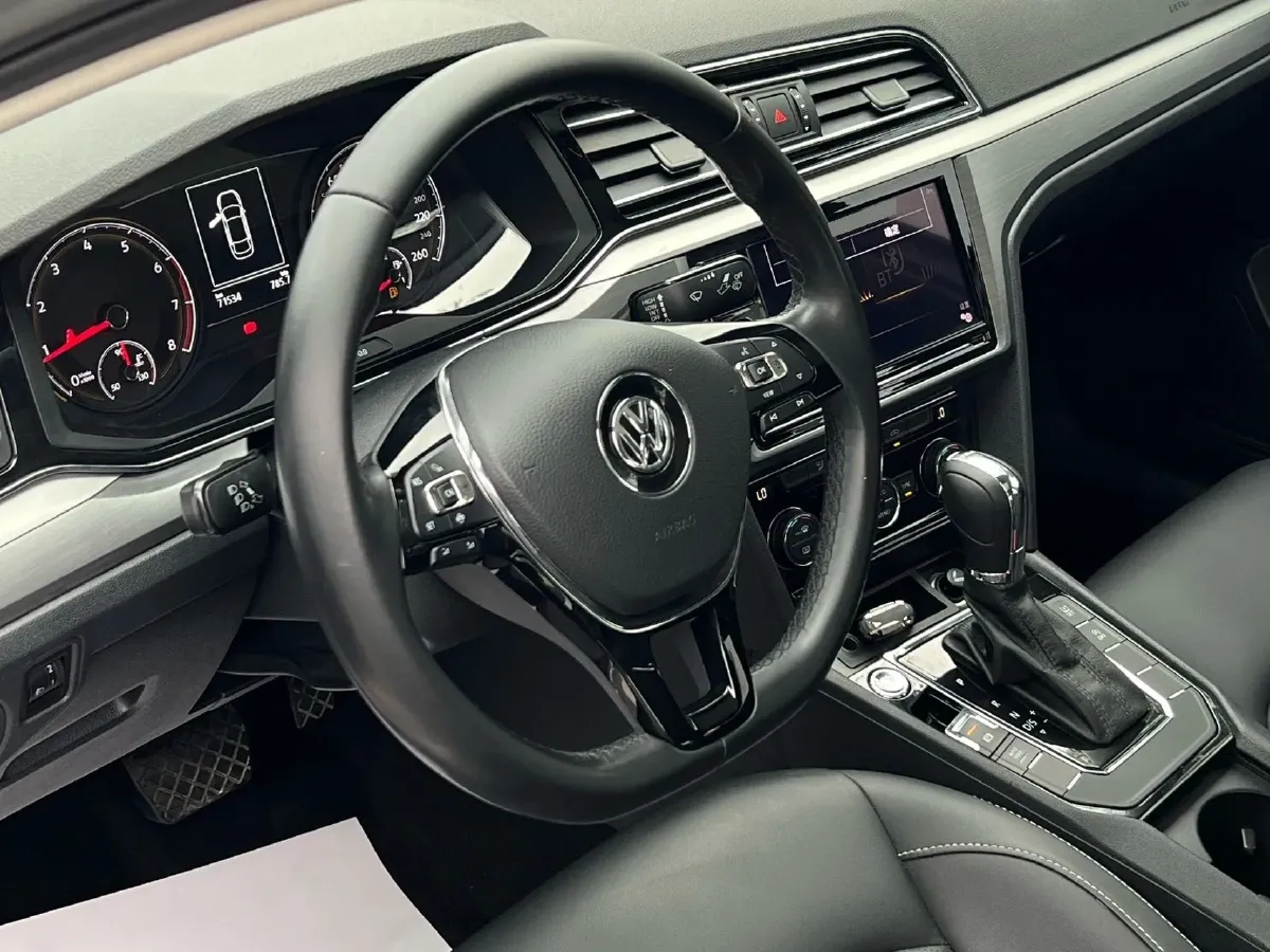 2019 Volkswagen Passat 1.4T 150HP L4 7DCT,autocango,china used car exporter,china ev exporter,chinese used car exporter,chinese used ev exporter