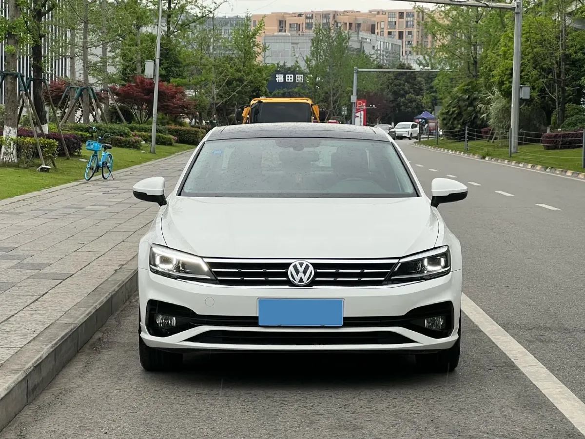 2019 Volkswagen Passat 1.4T 150HP L4 7DCT,autocango,china used car exporter,china ev exporter,chinese used car exporter,chinese used ev exporter