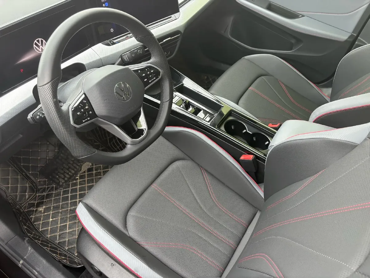 2023 Volkswagen Lamando 1.4T 150HP L4 7DCT,autocango,china used car exporter,china ev exporter,chinese used car exporter,chinese used ev exporter