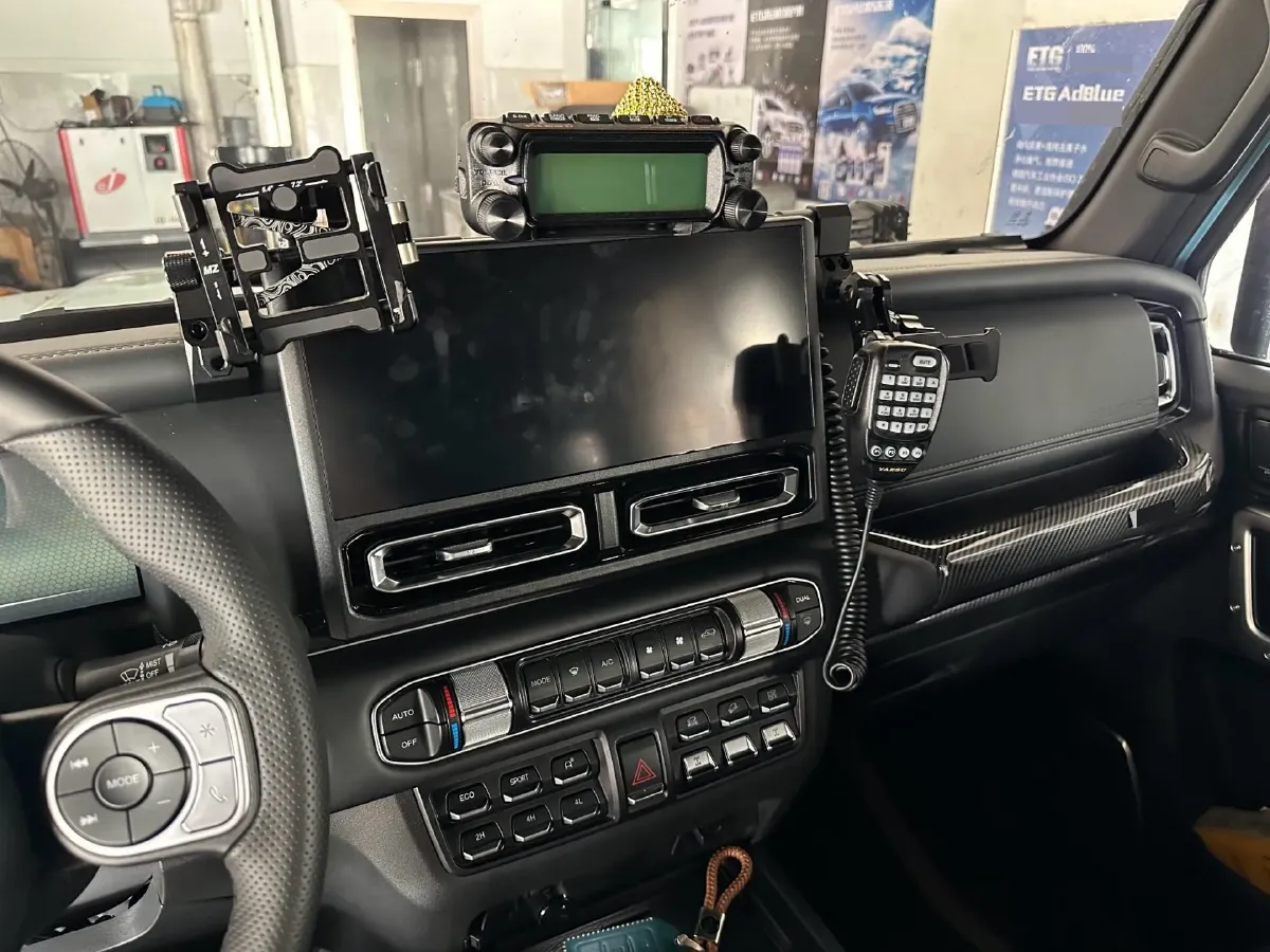 2025 212 212 T01 2.0T 252HP L4 8AT,autocango,china used car exporter,china ev exporter,chinese used car exporter,chinese used ev exporter