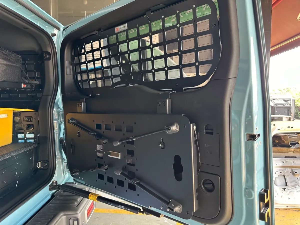 2025 212 212 T01 2.0T 252HP L4 8AT,autocango,china used car exporter,china ev exporter,chinese used car exporter,chinese used ev exporter