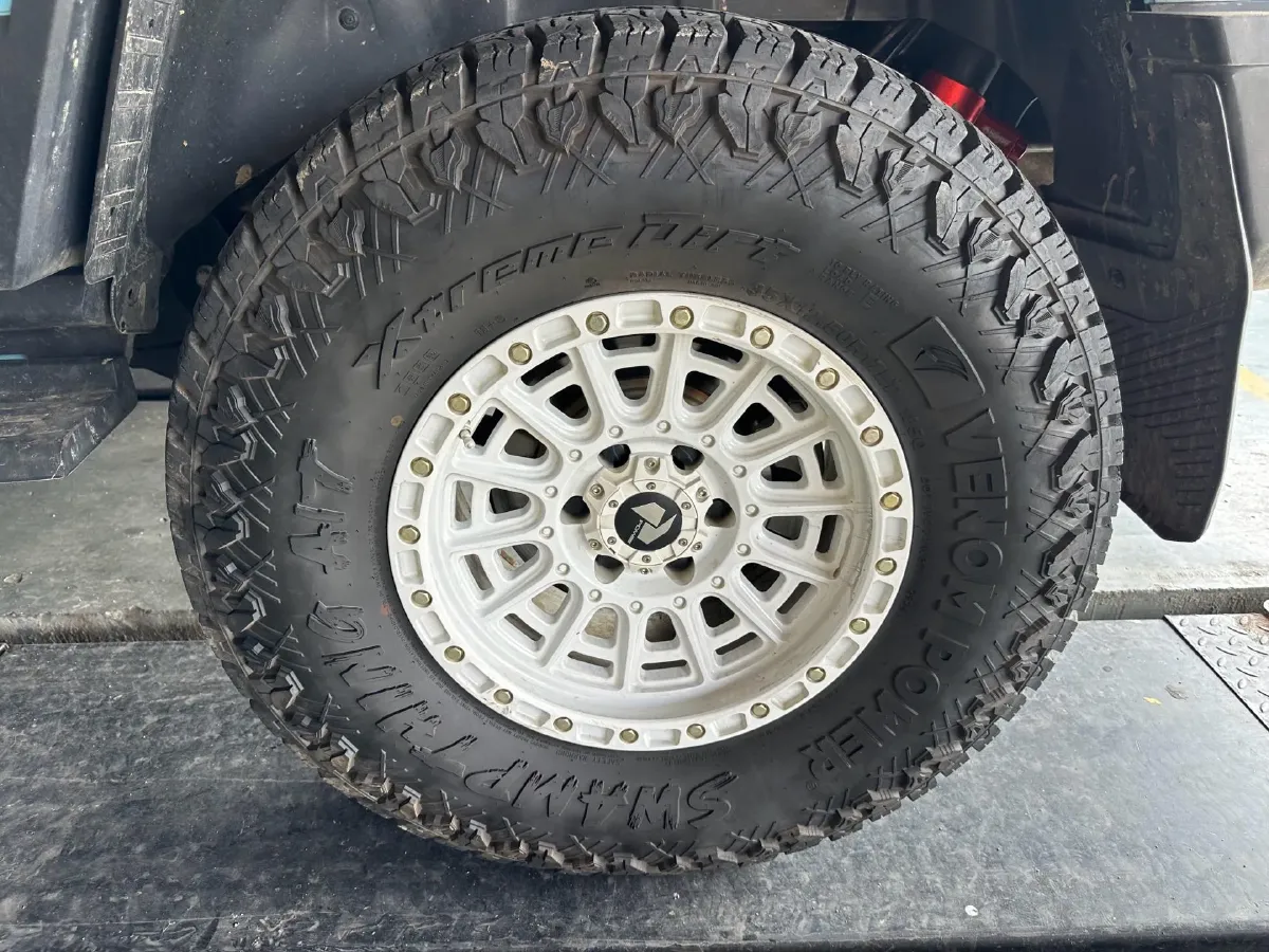 2025 212 212 T01 2.0T 252HP L4 8AT,autocango,china used car exporter,china ev exporter,chinese used car exporter,chinese used ev exporter