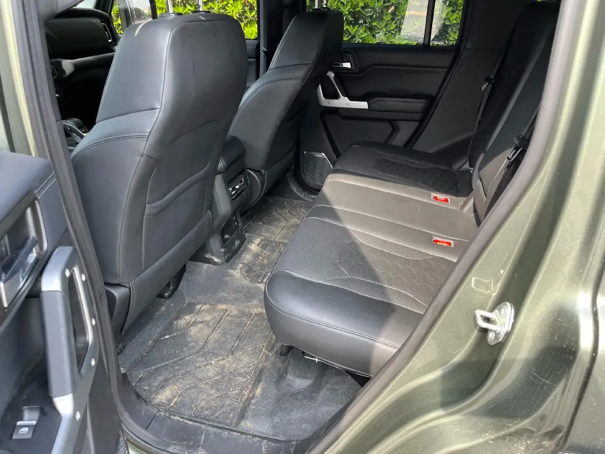 2024 212 212 T01 2.0T 252HP L4 8AT,autocango,china used car exporter,china ev exporter,chinese used car exporter,chinese used ev exporter