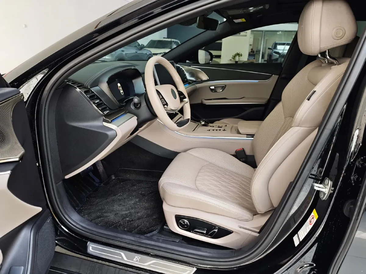 2025 BYD Han 1.5T 156HP L4 E-CVT PHEV,autocango,china used car exporter,china ev exporter,chinese used car exporter,chinese used ev exporter