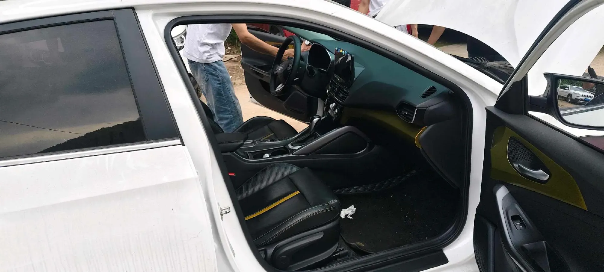 2019 Hyundai La Festa 1.6T 204HP L4 7DCT,autocango,china used car exporter,china ev exporter,chinese used car exporter,chinese used ev exporter