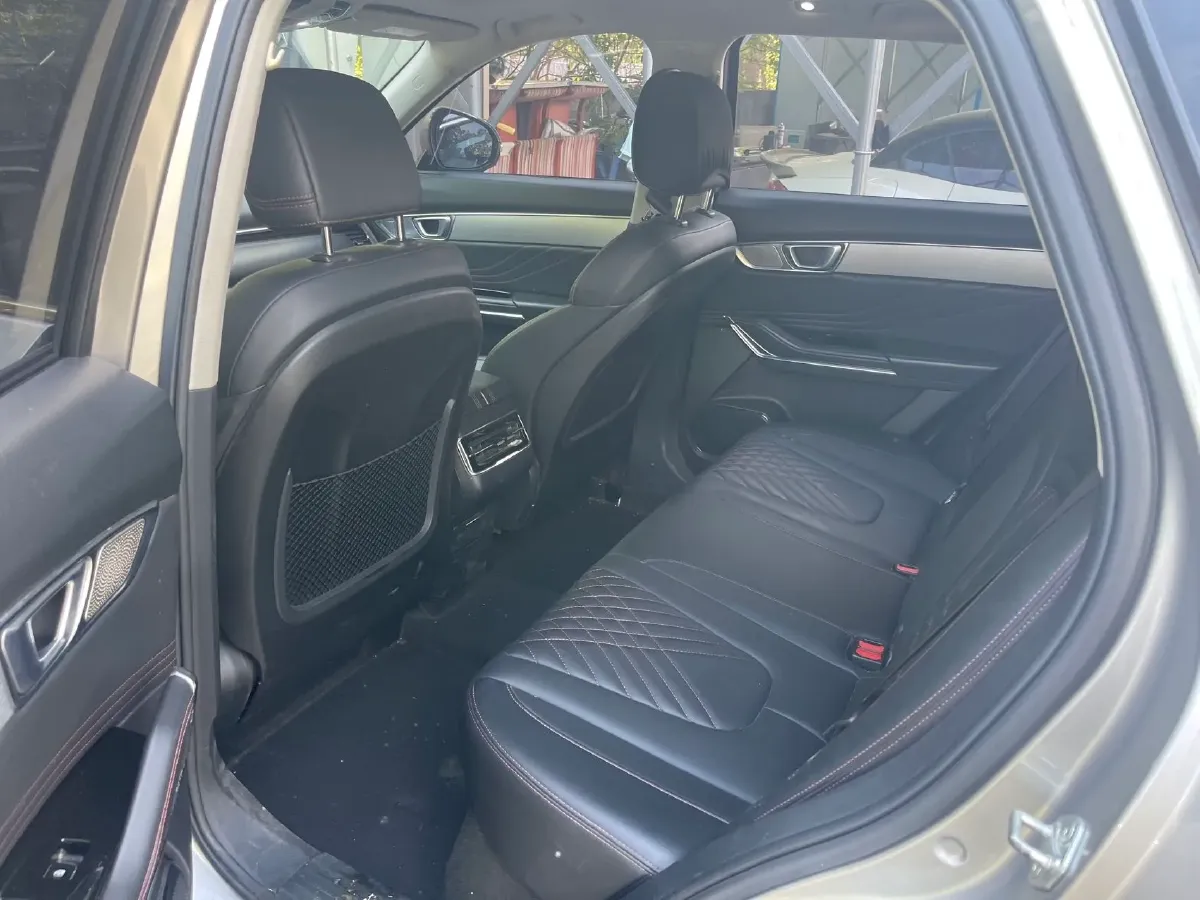 2020 Bestune T99 2.0T 224HP L4 6AT,autocango,china used car exporter,china ev exporter,chinese used car exporter,chinese used ev exporter