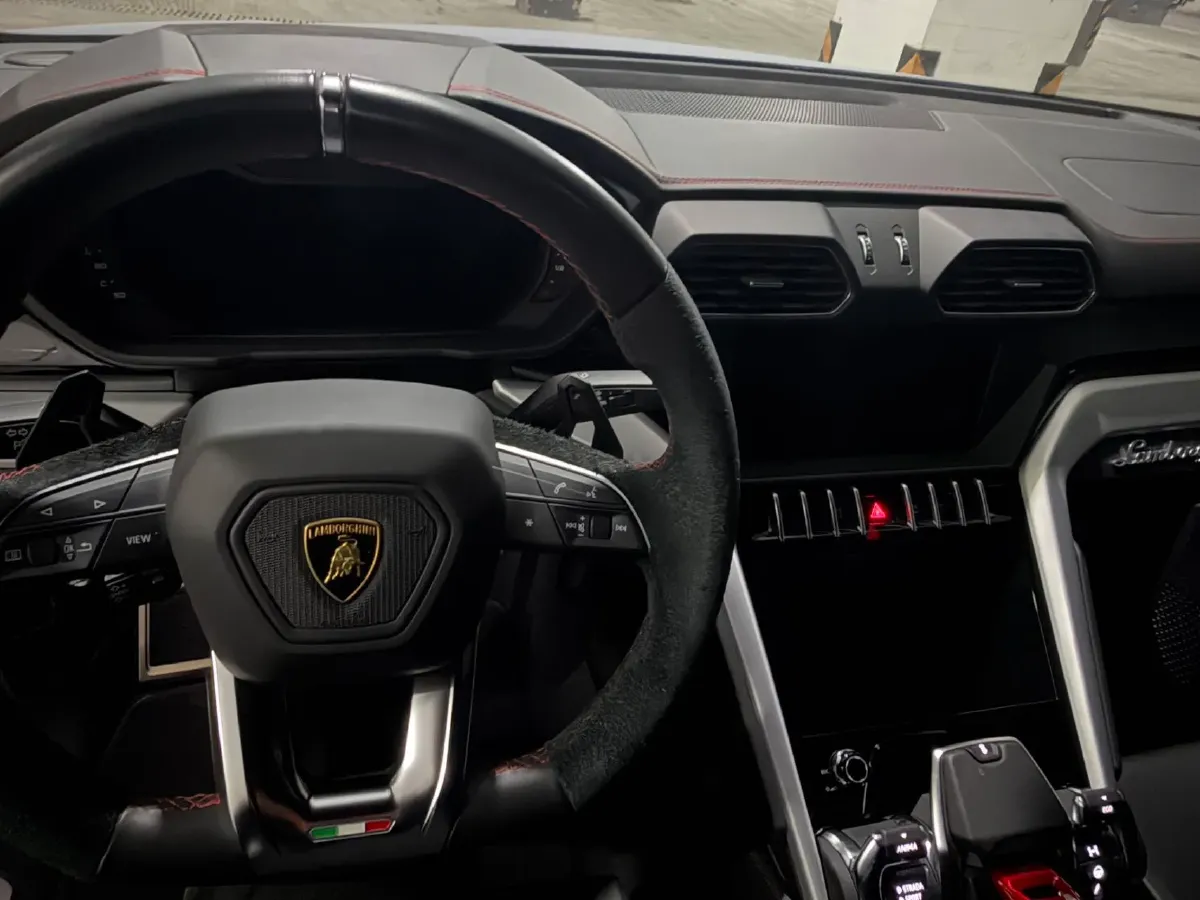 2018 Lamborghini Urus 4.0T 650HP V8 8AT,autocango,china used car exporter,china ev exporter,chinese used car exporter,chinese used ev exporter