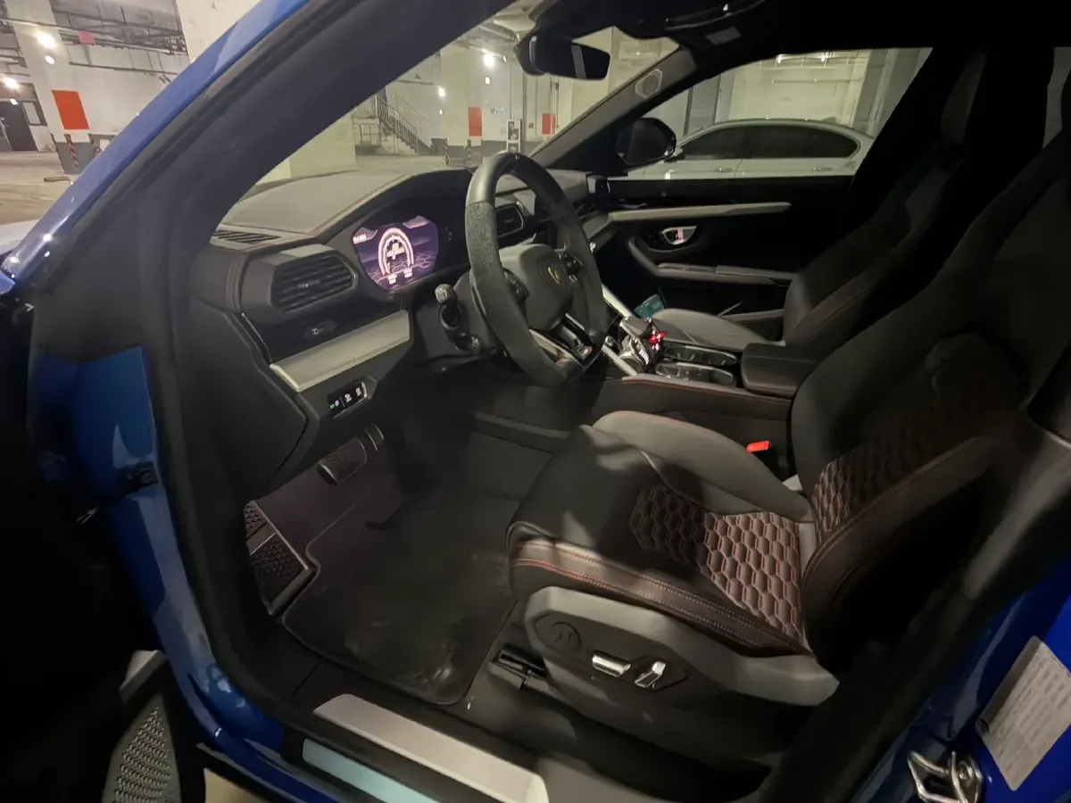 2018 Lamborghini Urus 4.0T 650HP V8 8AT,autocango,china used car exporter,china ev exporter,chinese used car exporter,chinese used ev exporter