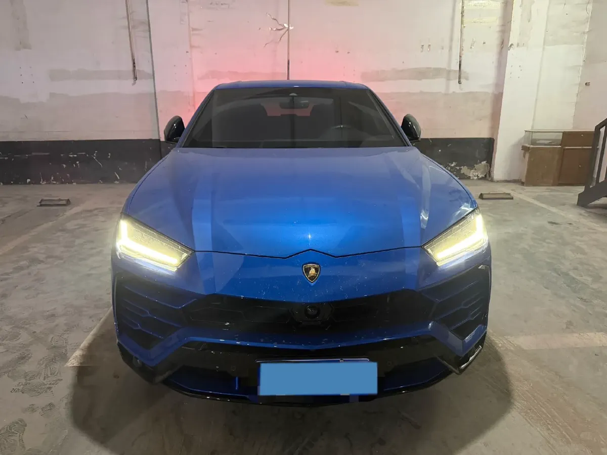 2018 Lamborghini Urus 4.0T 650HP V8 8AT,autocango,china used car exporter,china ev exporter,chinese used car exporter,chinese used ev exporter