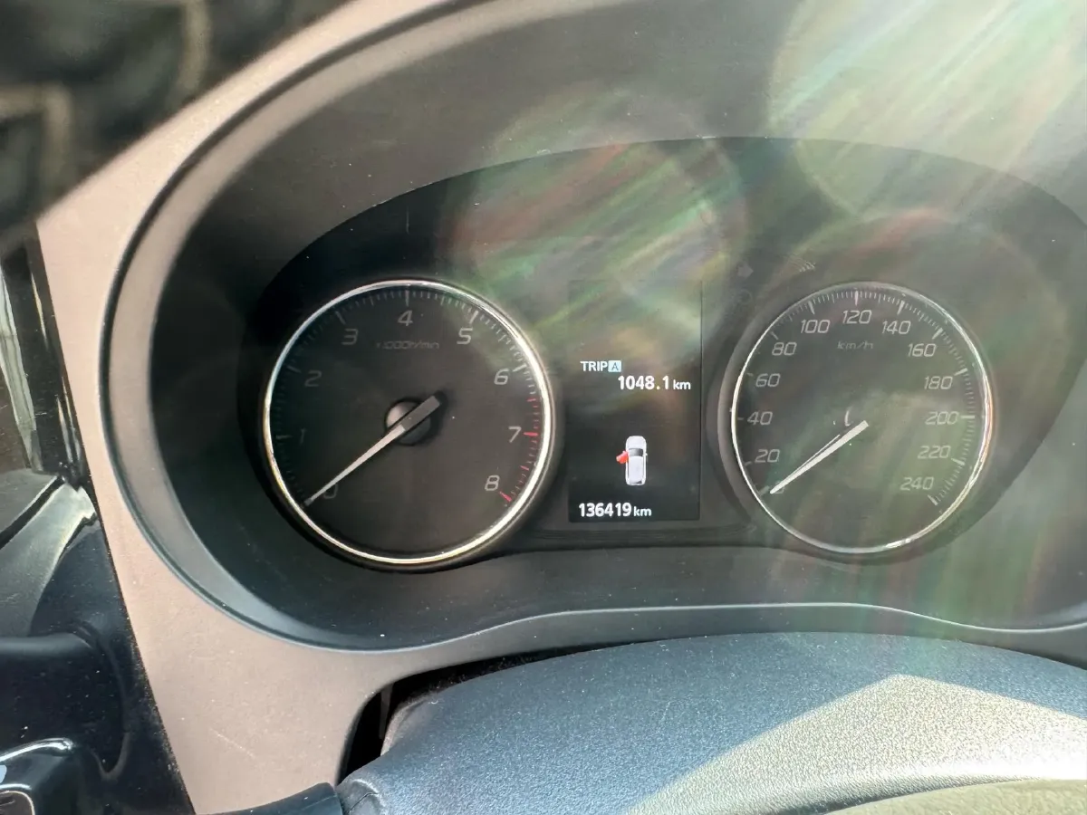 2021 Mitsubishi Outlander 2.4L 192HP L4 CVT,autocango,china used car exporter,china ev exporter,chinese used car exporter,chinese used ev exporter