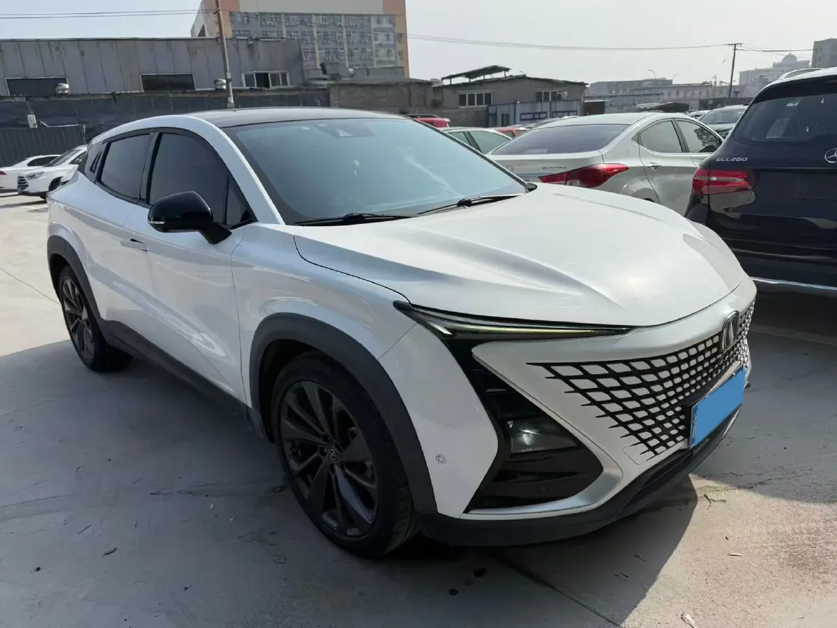 2020 ChangAn UNI-T 1.5T 180HP L4 7DCT,autocango,china used car exporter,china ev exporter,chinese used car exporter,chinese used ev exporter