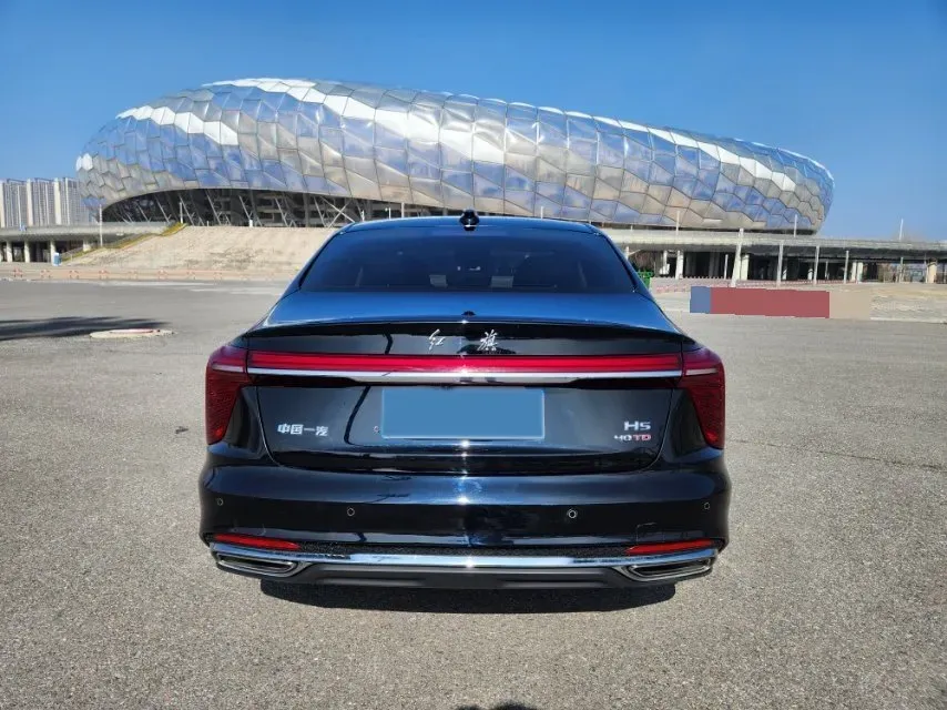 2023 HongQi H5 2.0T 224HP L4 8AT,autocango,china used car exporter,china ev exporter,chinese used car exporter,chinese used ev exporter