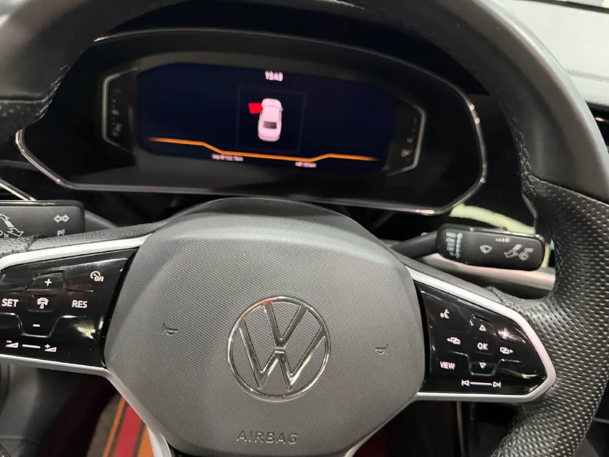 2023 Volkswagen Passat 1.4T 150HP L4 7DCT,autocango,china used car exporter,china ev exporter,chinese used car exporter,chinese used ev exporter