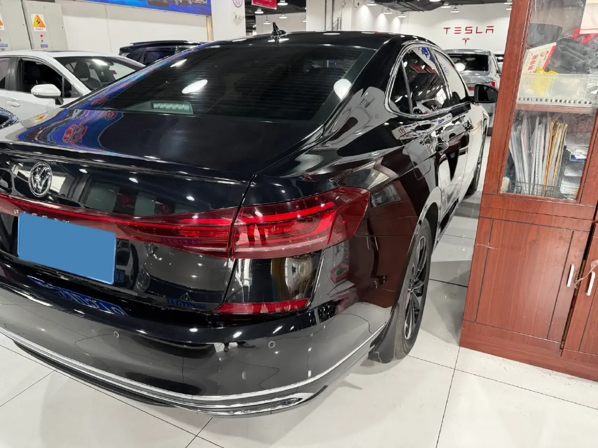 2023 Volkswagen Passat 1.4T 150HP L4 7DCT,autocango,china used car exporter,china ev exporter,chinese used car exporter,chinese used ev exporter