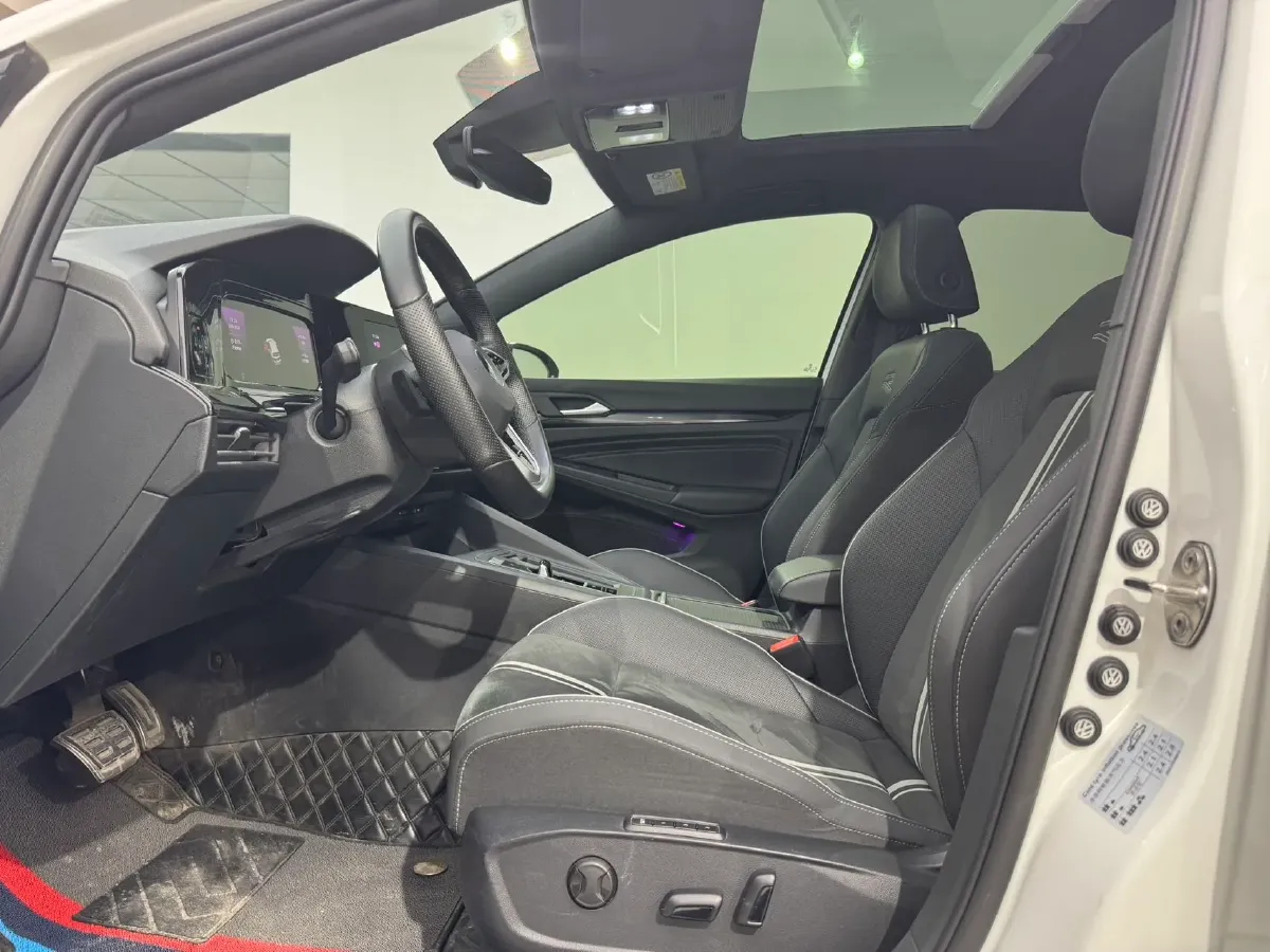 2021 Volkswagen Golf 1.4T 150HP L4 7DCT,autocango,china used car exporter,china ev exporter,chinese used car exporter,chinese used ev exporter