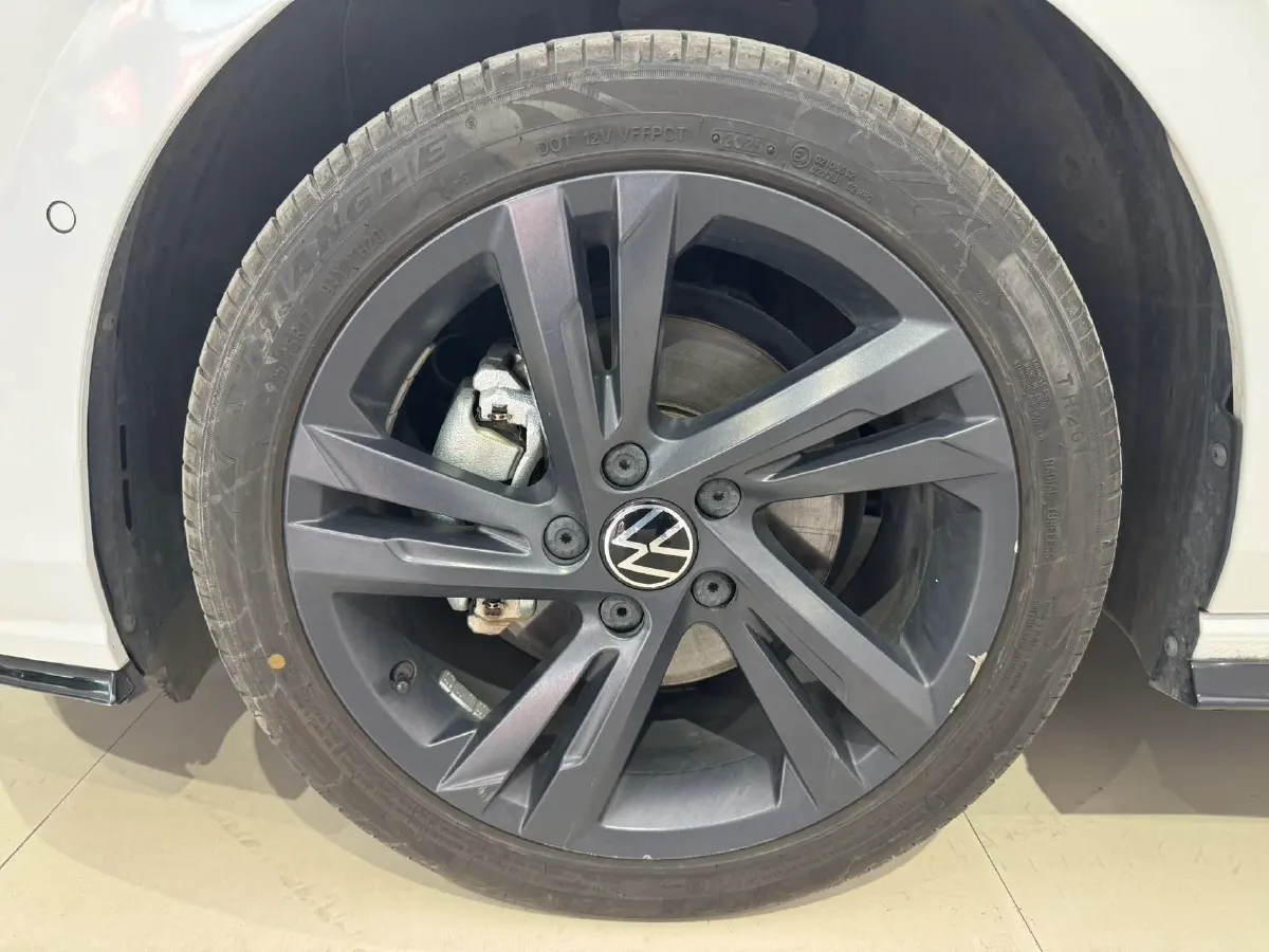 2021 Volkswagen Golf 1.4T 150HP L4 7DCT,autocango,china used car exporter,china ev exporter,chinese used car exporter,chinese used ev exporter